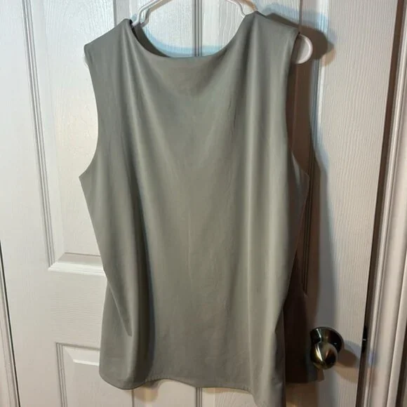 Size 3X Addition Elle grey camisole - Picture 5 of 5